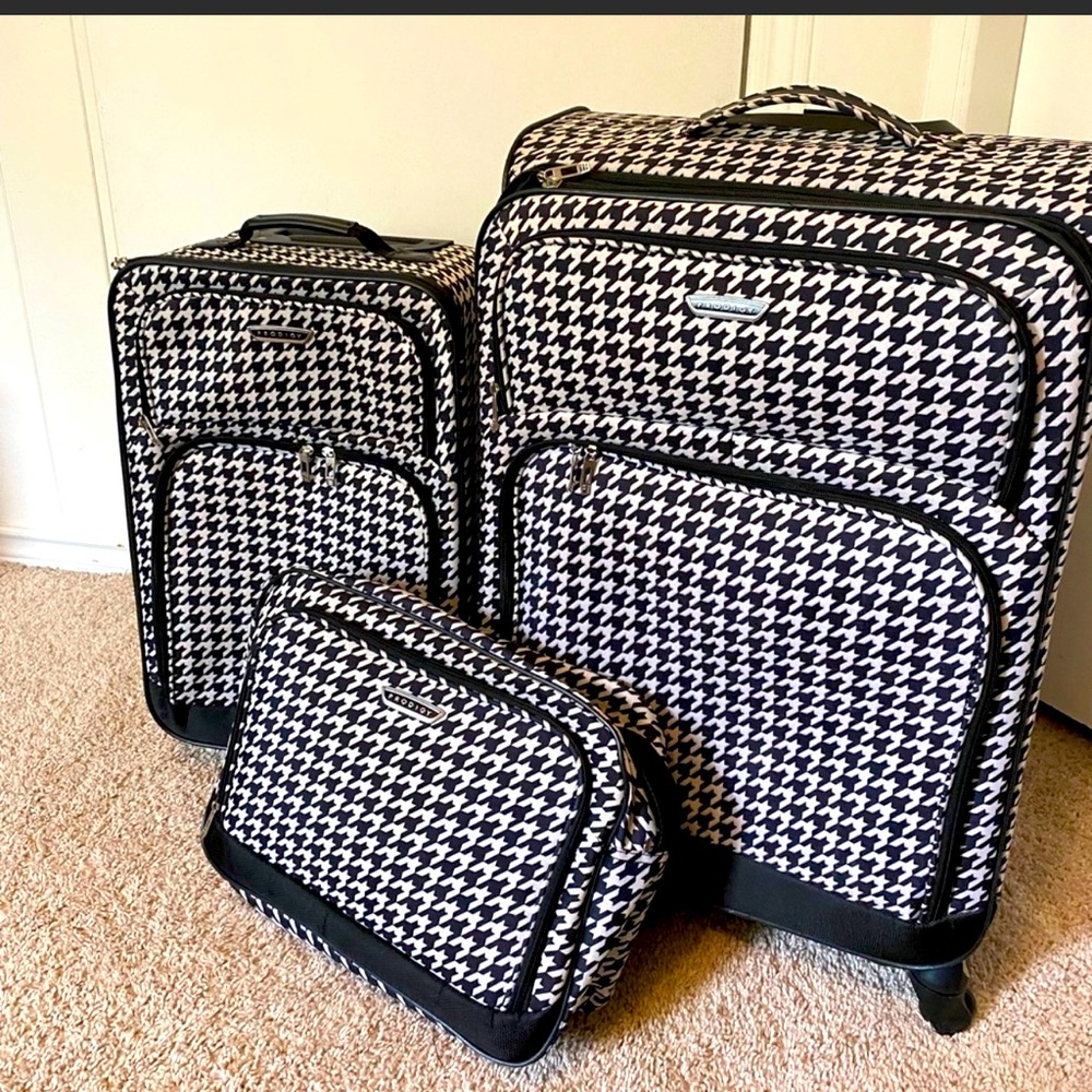 Prodigy 3 piece luggage set